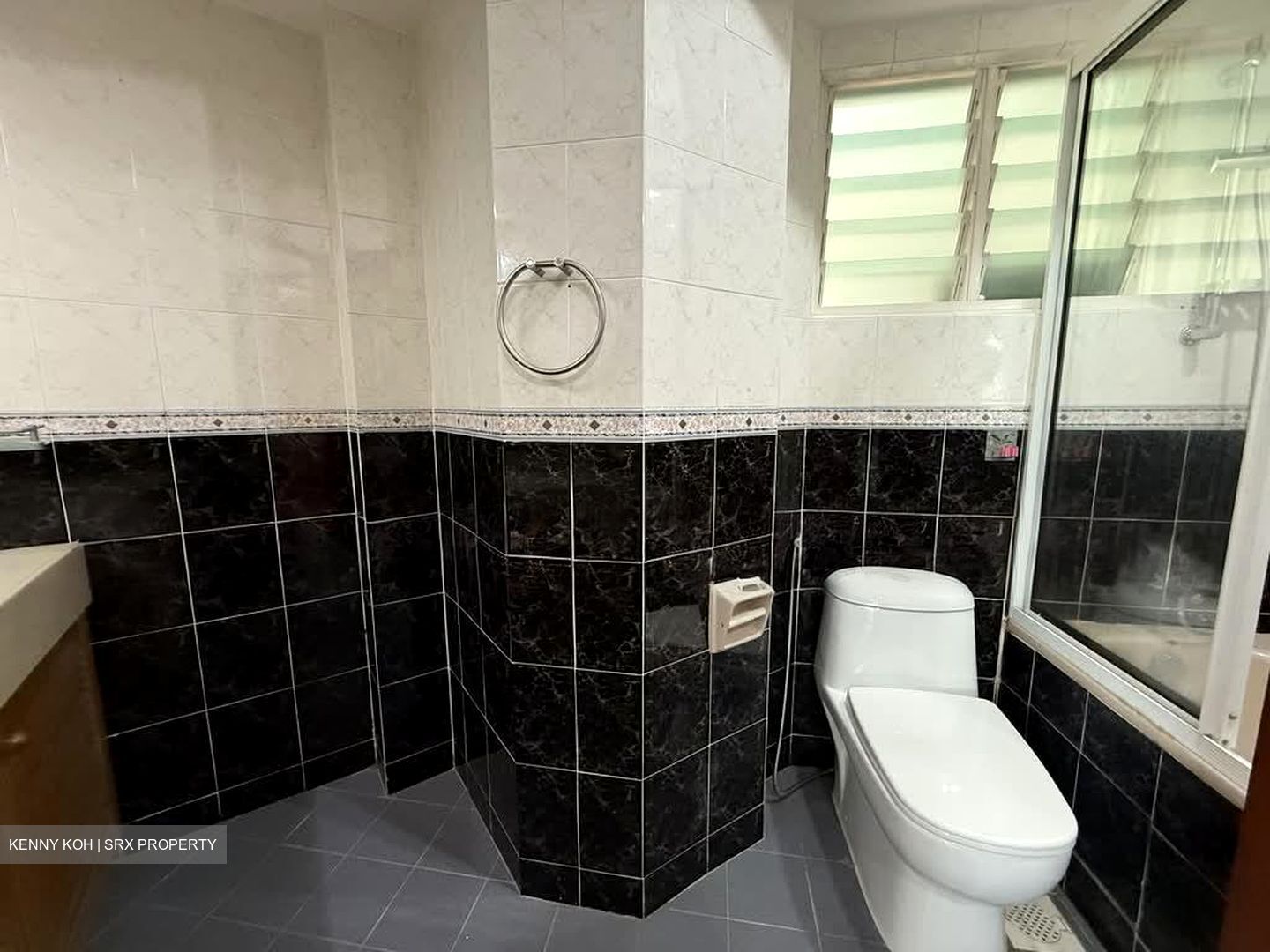 Melville Park (D18), Condominium #554924371